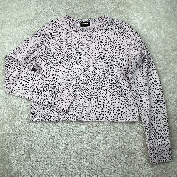 MONROW Mini Cheetah Print Lightweight Cropped Long Sleeve Tee - Picture 2 of 8